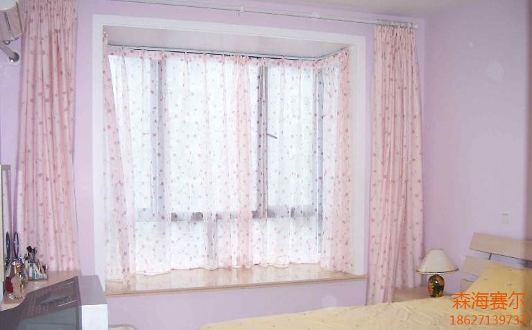 怎样根据窗户的方向选择窗帘？